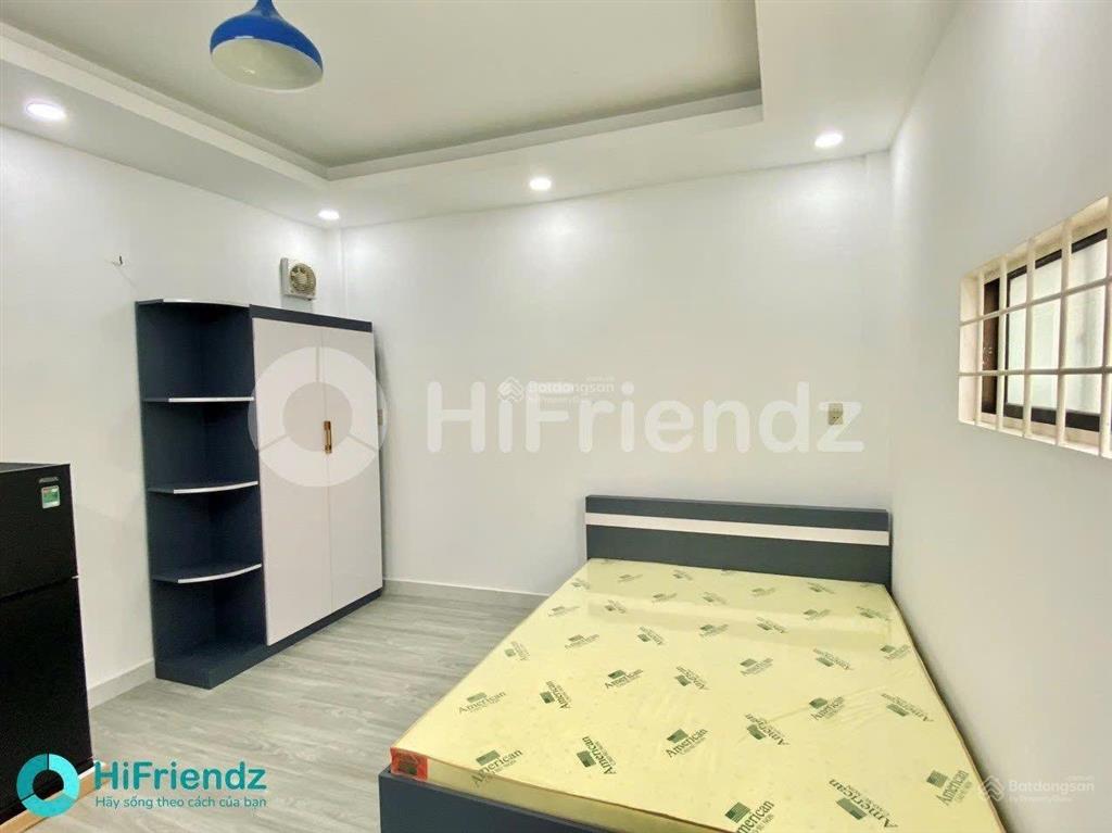 Studio full nội thất phù hợp ở 1  2 người ngay gần cầu chữ y