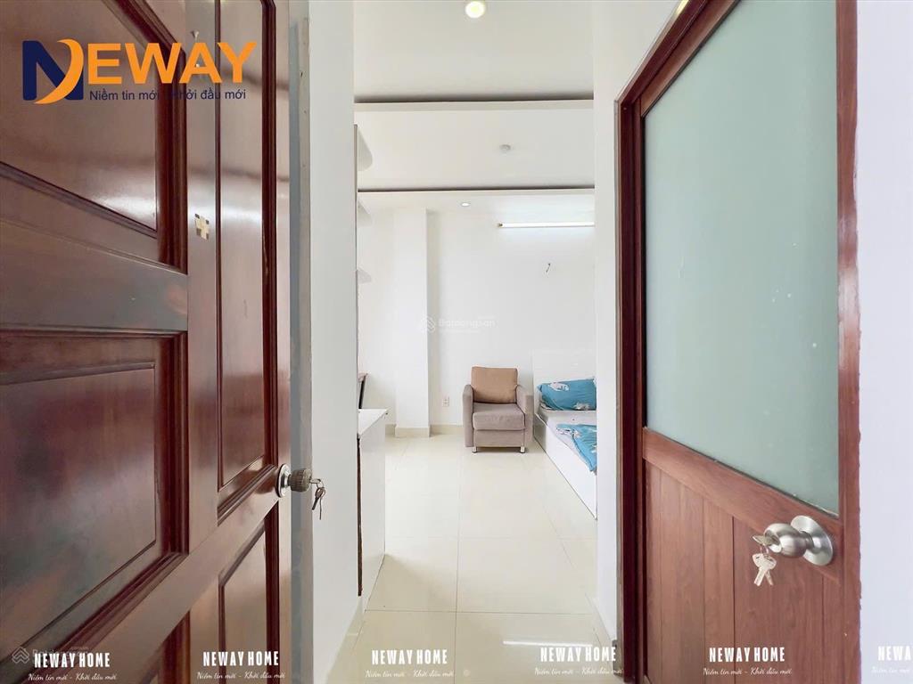 Căn hộ dịch vụ full nội thất có thang máy siêu tiện nghi ngay sát cầu nguyễn văn cừ
