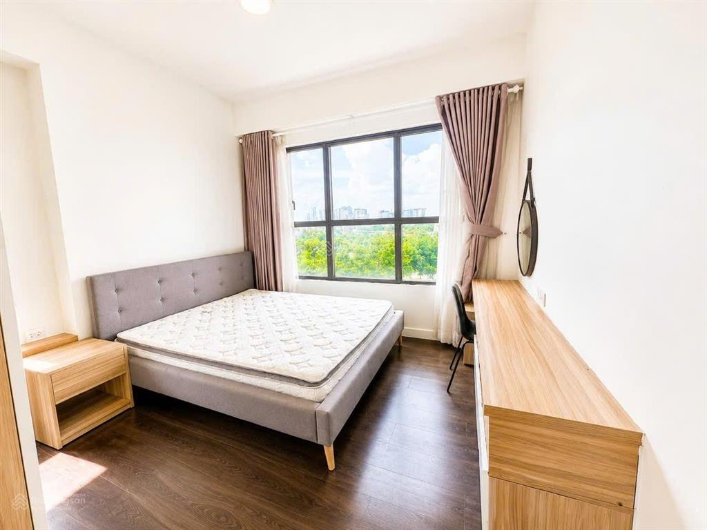 Bán căn 3pn 8 tỷ full nt  the sun avenue cần cho thuê
