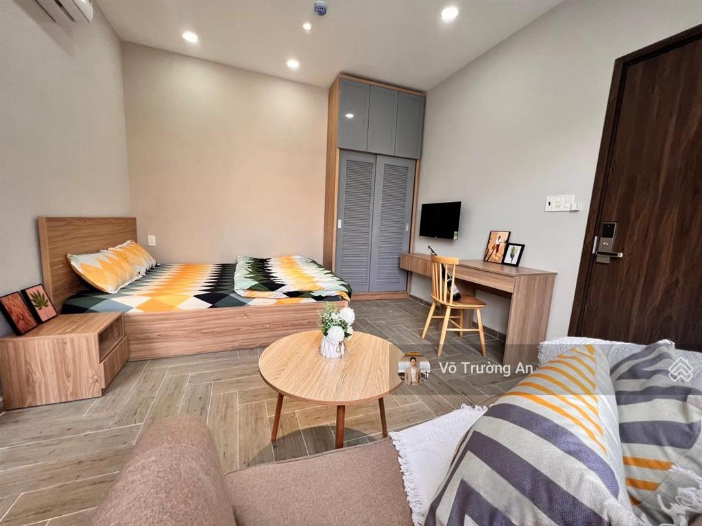 Chdv quận 2  đã ký hđ thuê khoán 33 tr/ tháng  ngay góc nguyễn duy trinh  lê văn thịnh