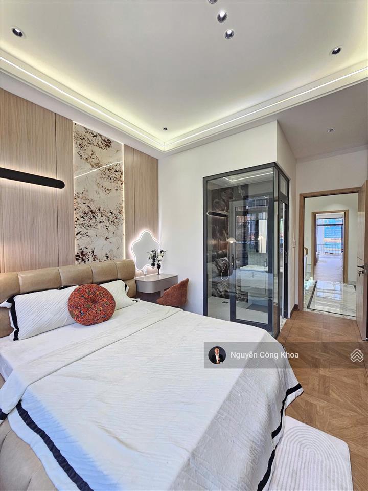 Bán nhà hoàn công, full nội thất, đường chính gần chợ phú phong 300m, p.bình chuẩn, tp.thuận an