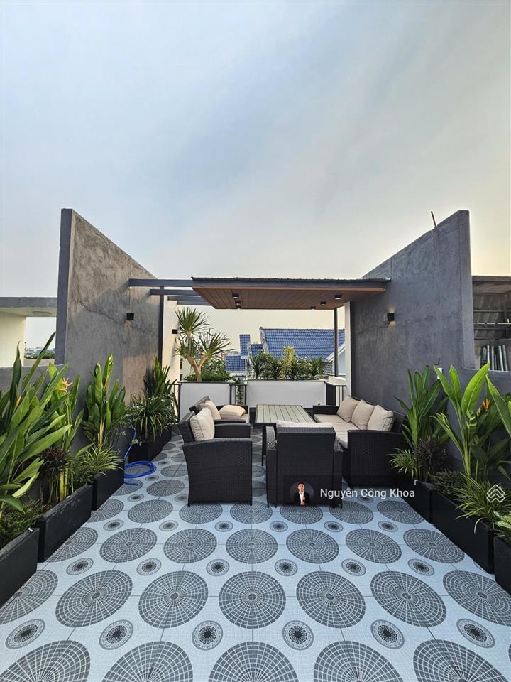 Bán nhà hoàn công, full nội thất, đường chính gần chợ phú phong 300m, p.bình chuẩn, tp.thuận an