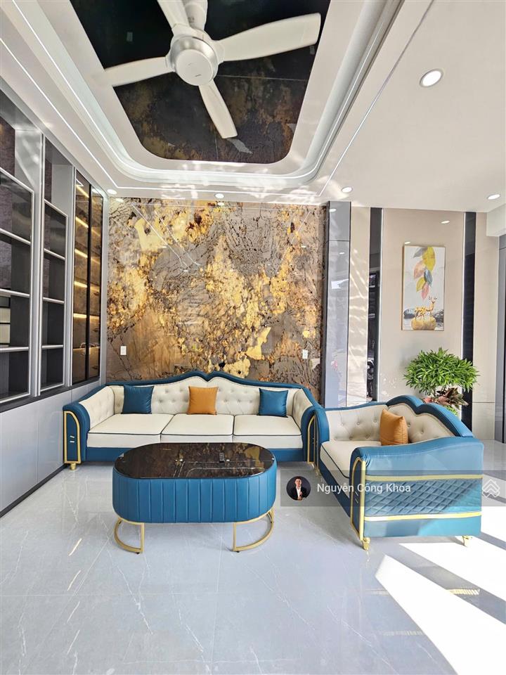 Bán nhà 2 mặt tiền có nội thất, 4 phòng ngủ, gần giáo xứ bà trà 600m, p. bình chuẩn, tp. thuận an