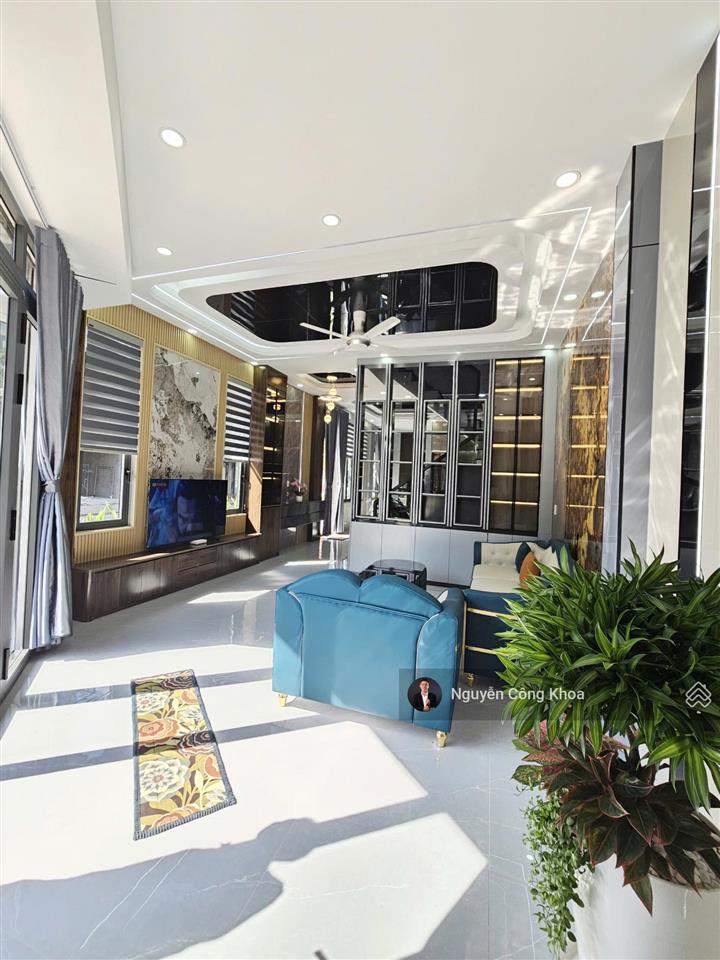 Bán nhà 2 mặt tiền có nội thất, 4 phòng ngủ, gần giáo xứ bà trà 600m, p. bình chuẩn, tp. thuận an