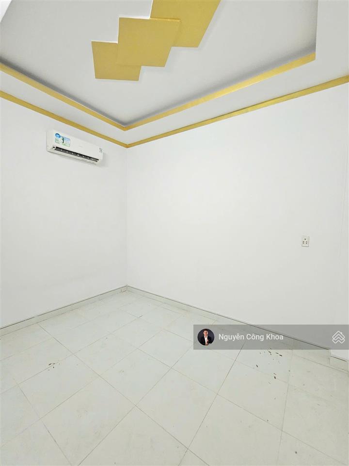 Bán nhà có sân ô tô, 3 phòng rộng rãi, kdc gần chợ thành nam 150m, p.an phú, tp.thuận an