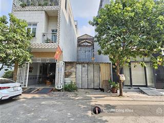 Bán đất ngang 5x15m, xây tự do, gần vincom 200m, p.dĩ an, tp.dĩ an