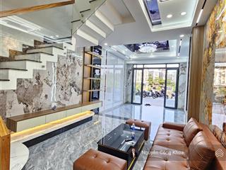 Bán nhà đúc 3 tấm sân thượng, phòng ngủ dưới, kdc gần chợ phú phong 500m, p.bình chuẩn, tp.thuận an