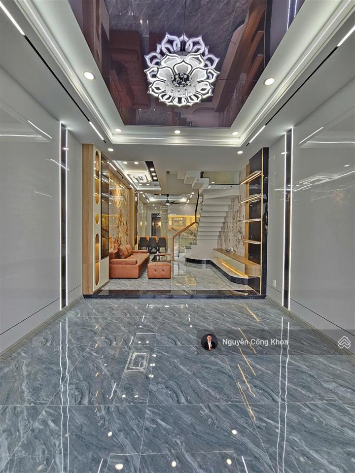 Bán nhà đúc 3 tấm sân thượng, phòng ngủ dưới, kdc gần chợ phú phong 500m, p.bình chuẩn, tp.thuận an