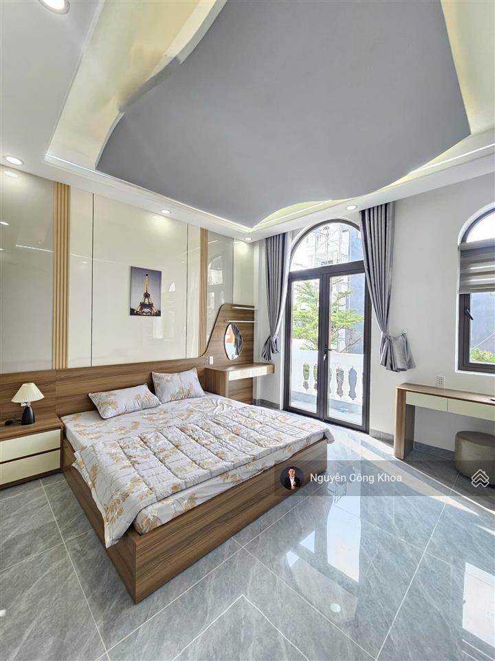 Bán nhà đúc 3 tấm, hoàn công, 4 phòng ngủ, kdc gần vincom 1,5km, p.tân đông hiệp, tp.dĩ an