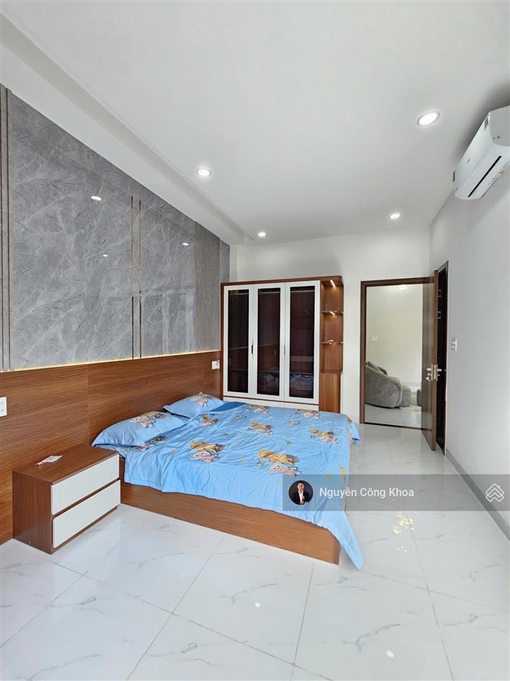 Bán nhà 2 mặt tiền, 4 phòng ngủ, hoàn công, kdc gần chợ phú phong 200m, p.bình chuẩn, tp.thuận an