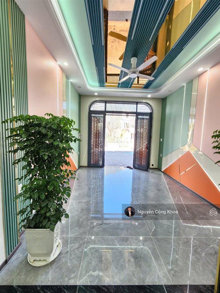 Bán nhà đúc 3 tấm, hoàn công, 4 phòng ngủ, kdc gần giáo xứ bà trà 500m, p.bình chuẩn, tp.thuận an