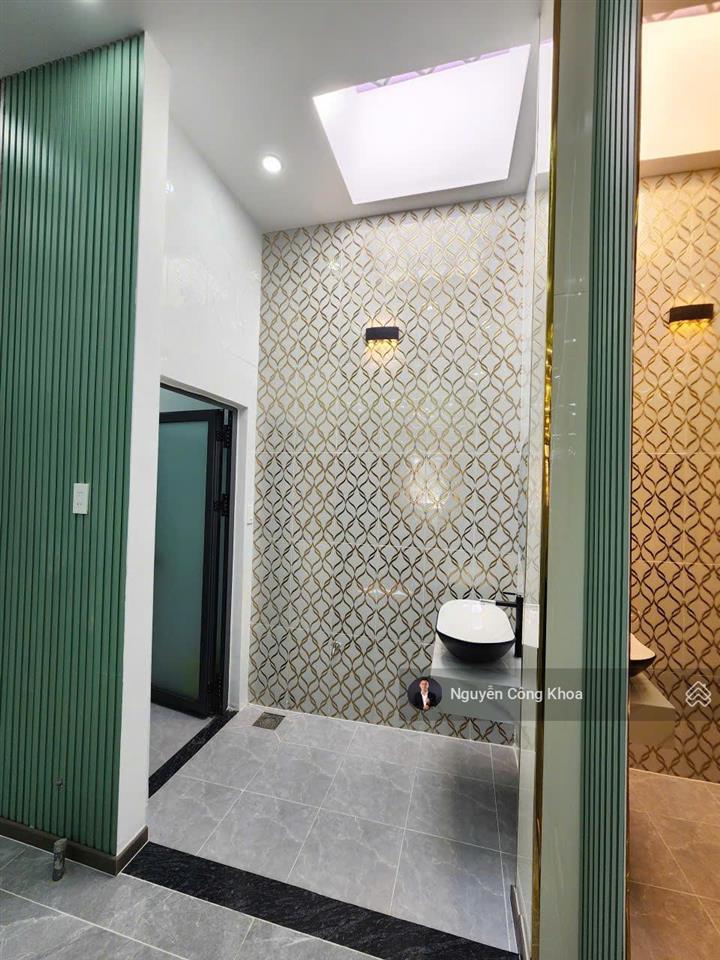 Bán nhà đúc 3 tấm, hoàn công, 4 phòng ngủ, kdc gần giáo xứ bà trà 500m, p.bình chuẩn, tp.thuận an