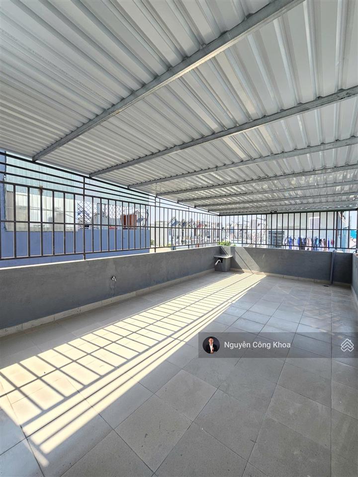 Bán nhà mặt tiền kinh doanh, 3 phòng ngủ, kdc gần chợ phú phong 300m, p.bình chuẩn, tp.thuận an