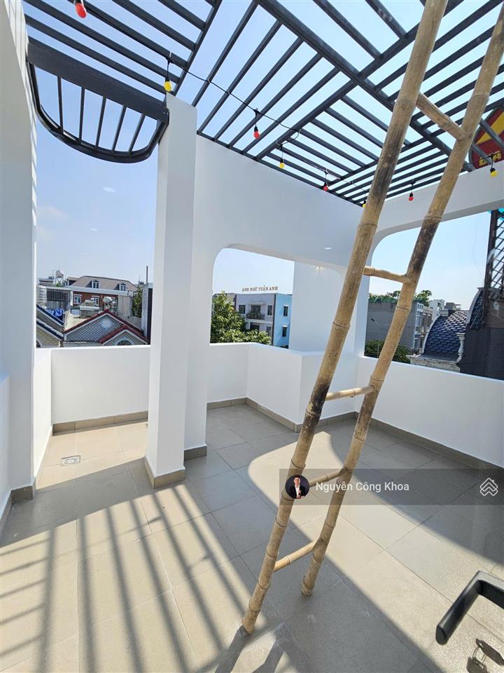 Bán nhà mặt tiền kinh doanh, 3 phòng ngủ, kdc gần chợ phú phong 300m, p.bình chuẩn, tp.thuận an