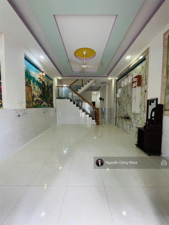 Bán nhà 1t1l có phòng ngủ dưới, full nội thất, kdc gần chợ bà tri 500m, p.tân hiệp, tp.tân uyên