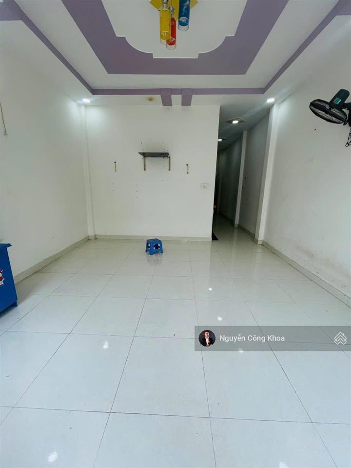 Bán nhà 1t1l có phòng ngủ dưới, full nội thất, kdc gần chợ bà tri 500m, p.tân hiệp, tp.tân uyên