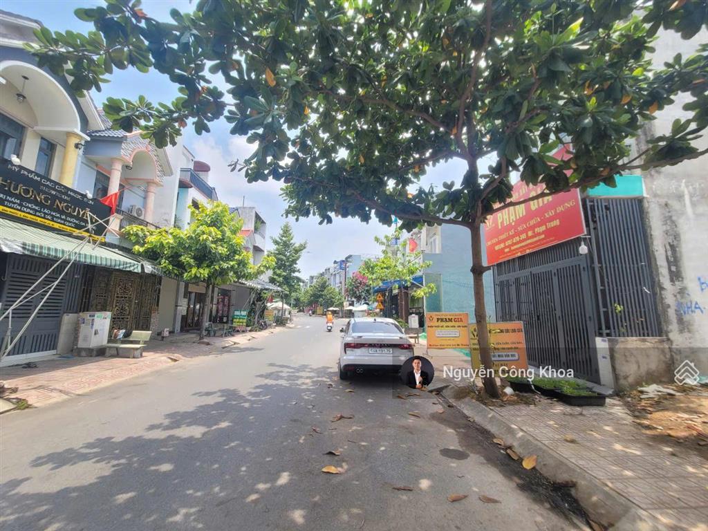 Bán đất 72m2, mt kinh doanh, đường chính kdc gần chợ phú phong 200m, p.bình chuẩn, tp.thuận an