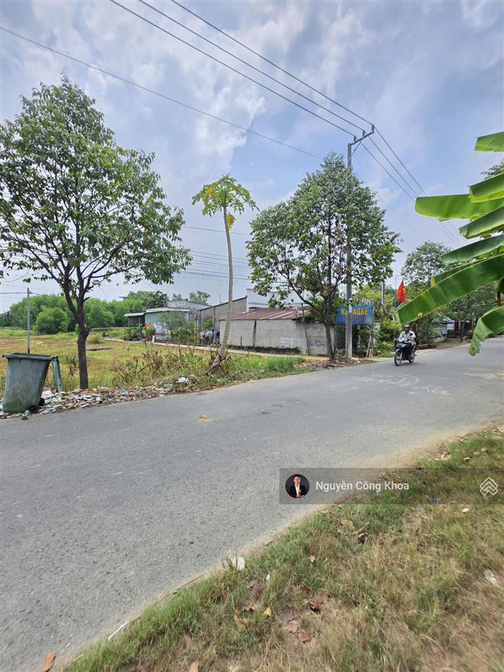 Bán đất xung quanh là sông, xây nhà vườn đẹp, gần chợ tân ba 2km, x.thạnh hội, tp.tân uyên