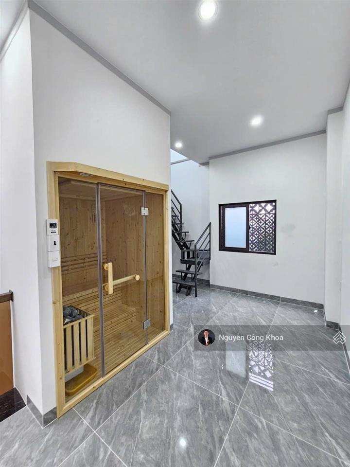 Bán nhà đúc 3 tấm đẹp, ngang 5m, 3 phòng ngủ, gần làng đại học 1,5km, p.tân đông hiệp, tp.dĩ an