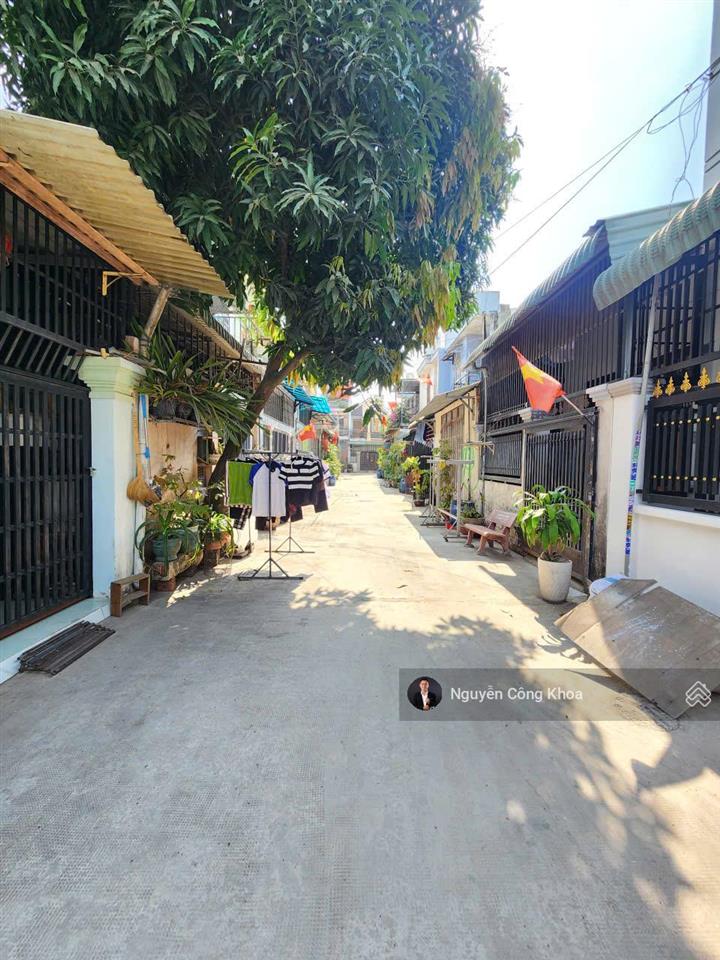 Bán nhà 1 trệt 1 lầu ngang 5m, 2,39 tỷ tl, gần đường bình chuẩn 63, p.bình chuẩn, tp.thuận an