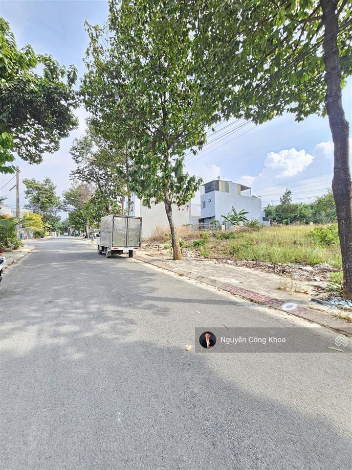 Bán đất ngang 5x20m, xây tự do, gần bờ hồ biconsi 300m, p.tân bình, tp.dĩ an