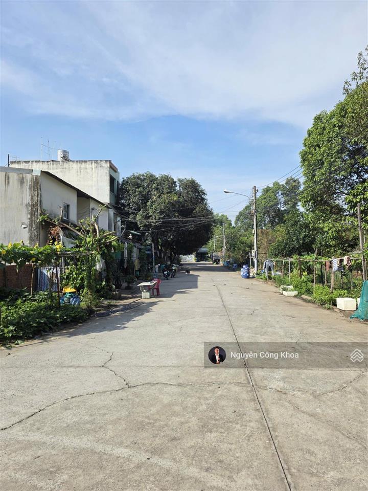Bán đất ngang 8,2m, góc 2 mặt tiền, xây tự do, gần làng đại học 2km, p.tân đông hiệp, tp.dĩ an