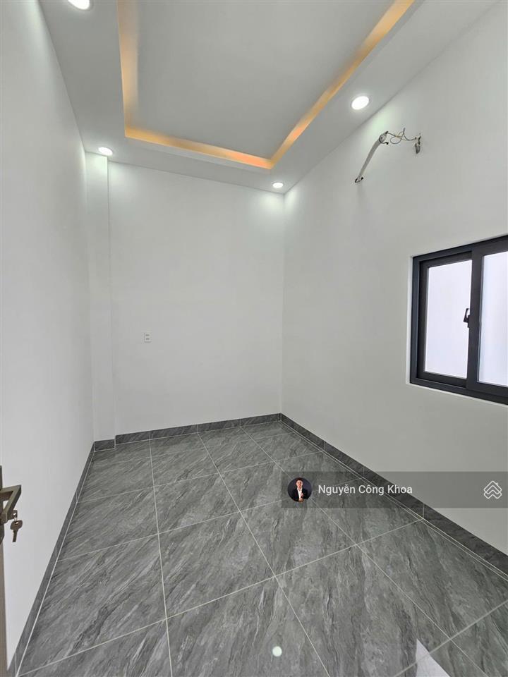 Bán nhà hoàn công, sân ô tô, 4 phòng ngủ, gần vòng xoay cầu hang 500m, p.hóa an, tp.biên hòa