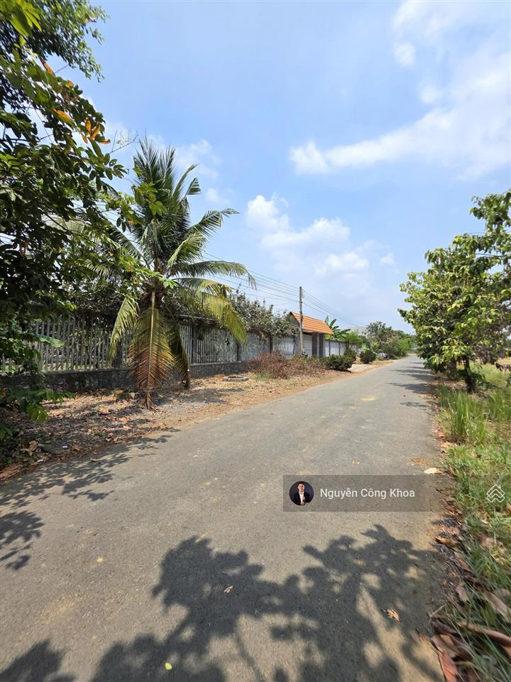 Bán đất ngang 27x53m, xây nhà vườn đẹp, 5,4 triệu/m, xung quanh là sông, p.thạnh hội, tp.tân uyên