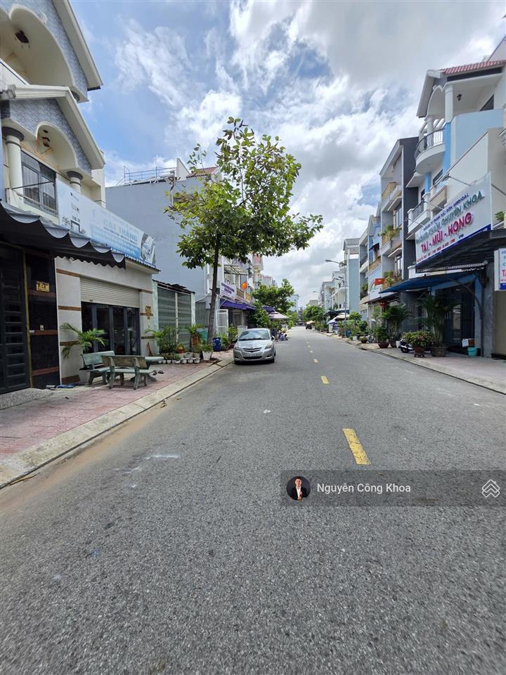 Bán nhà 1 trệt 2 lầu, 3 phòng ngủ, gần làng đại học thủ đức 1km, phường bình an, thành phố dĩ an