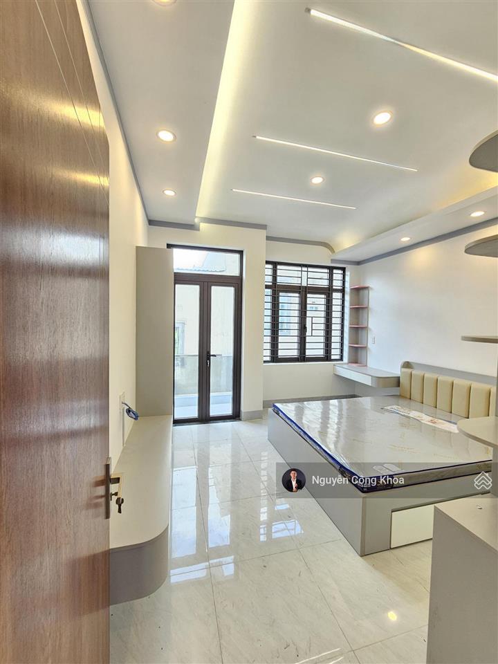 Bán nhà 1 trệt 1 lầu có sân ô tô, phòng ngủ dưới, gần chợ tân hạnh, p. tân hạnh, tp. biên hòa