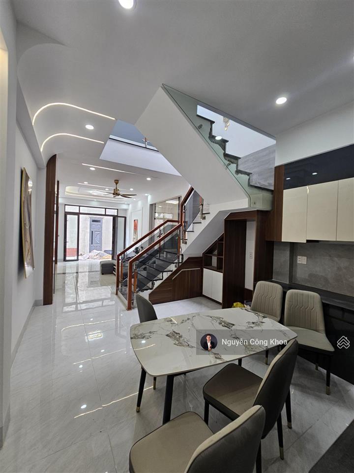 Bán nhà 1 trệt 1 lầu có sân ô tô, phòng ngủ dưới, gần chợ tân hạnh, p. tân hạnh, tp. biên hòa
