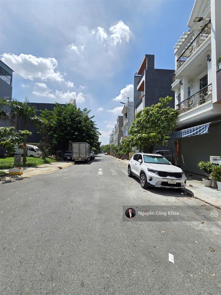 Bán nhà 100m2, hoàn công, sân ôtô, phòng ngủ dưới, gần ngã 6 an phú, p. an phú, tp. thuận an