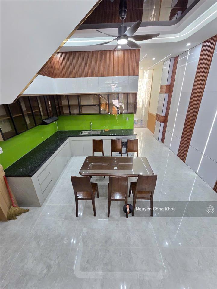 Bán nhà 100m2, hoàn công, sân ôtô, phòng ngủ dưới, gần ngã 6 an phú, p. an phú, tp. thuận an