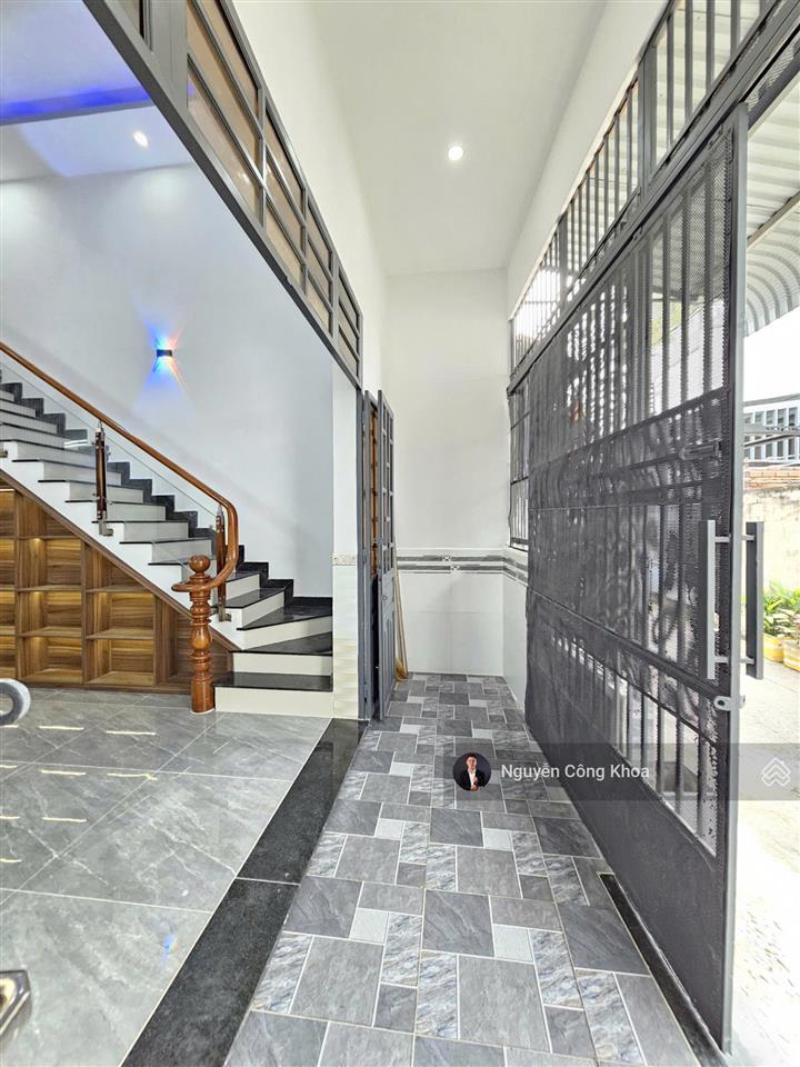 Bán nhà ngang 5,4m, phòng ngủ dưới, gần hội trường đông hòa 300m, p. đông hòa, tp. dĩ an