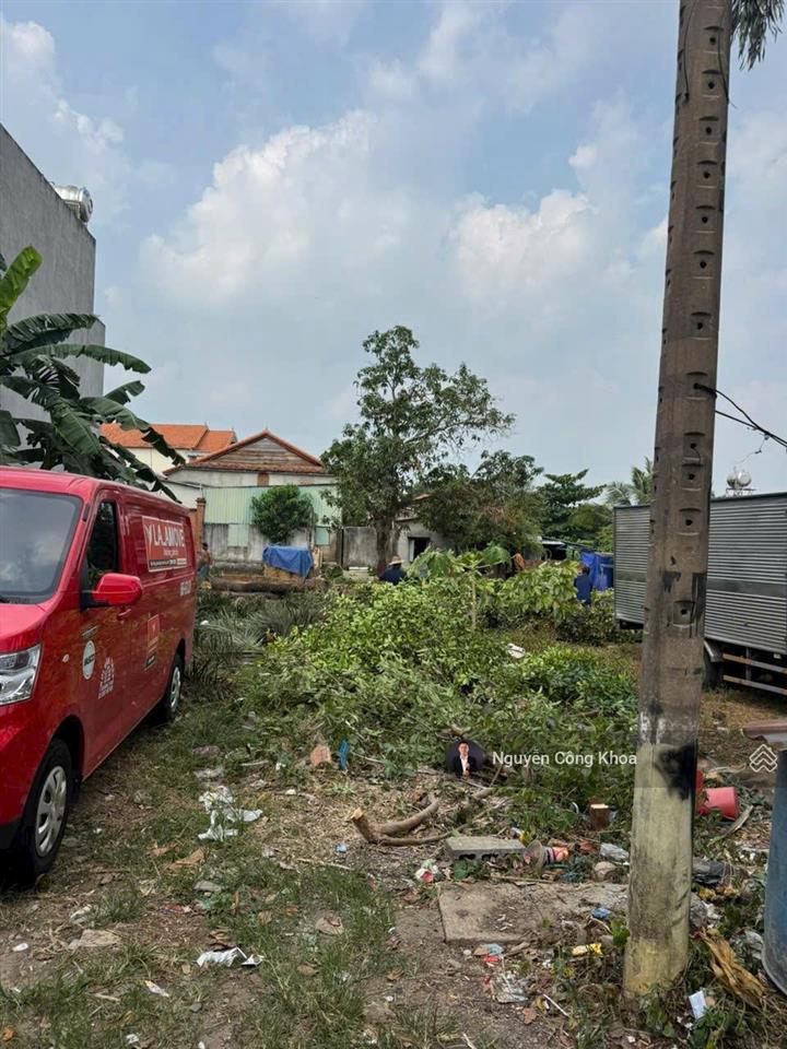 Bán đất ngang 5x26,8m, xây tự do, 17,5 triệu/m2, gần cây xăng hạnh nguyên, p.thái hòa, tp.tân uyên