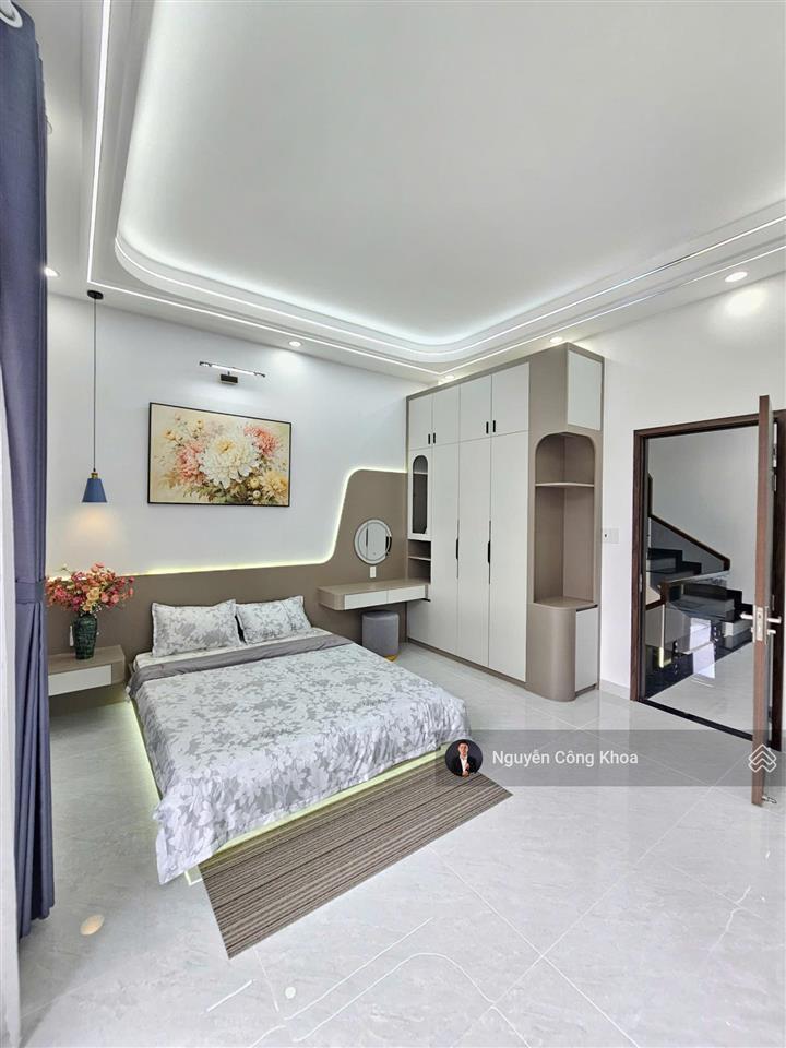 Bán nhà hoàn công, gara ôtô, ngang 5m, kdc gần ngã 6 an phú 1,2km, p. an phú, tp. thuận an