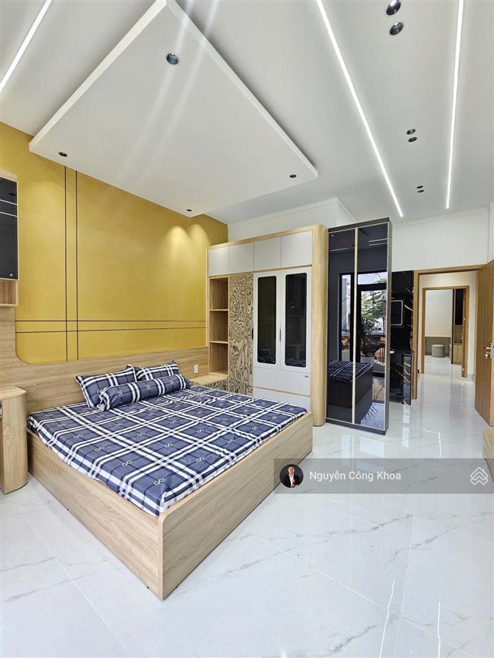 Nhà đúc 3 tấm, sân ôtô, 4 phòng ngủ, kdc gần aeonmall 1,5km, p. thuận giao, tp. thuận an