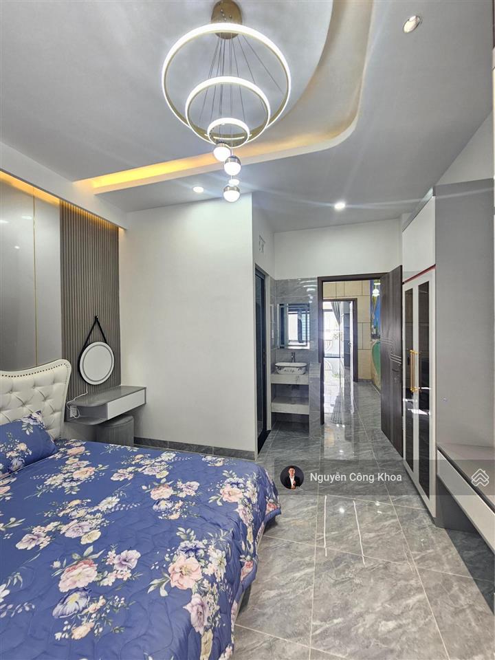 Bán nhà đúc 3 tấm, hoàn công, 4 phòng ngủ, kdc gần chợ phú phong 100m, p. bình chuẩn, tp. thuận an
