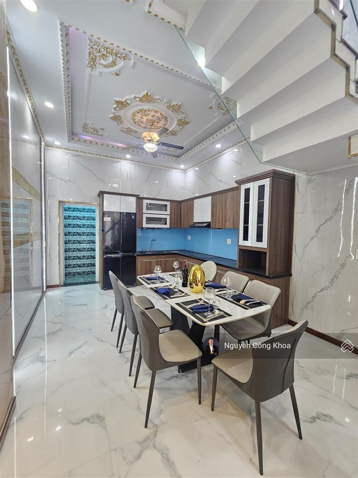 Bán nhà 1t2l 77.2m², sân ô tô, hoàn công, 4pn, gần chợ phú phong, p. bình chuẩn, tp. thuận an