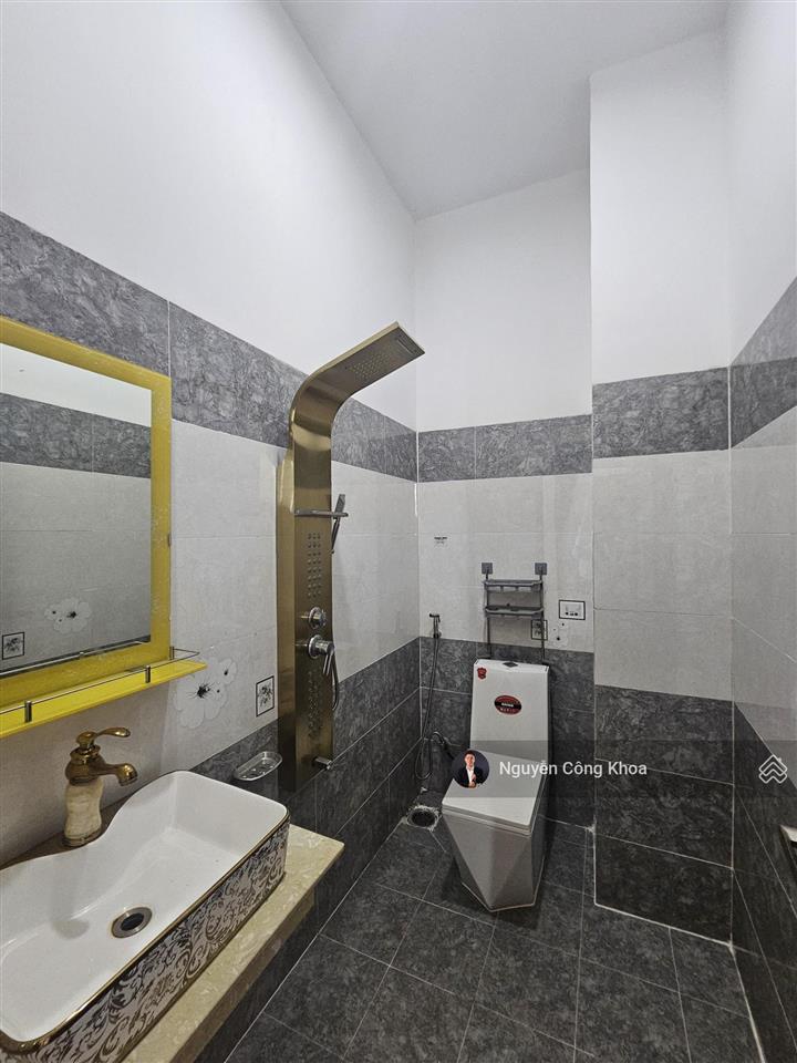 Bán nhà 1t2l 77.2m², sân ô tô, hoàn công, 4pn, gần chợ phú phong, p. bình chuẩn, tp. thuận an