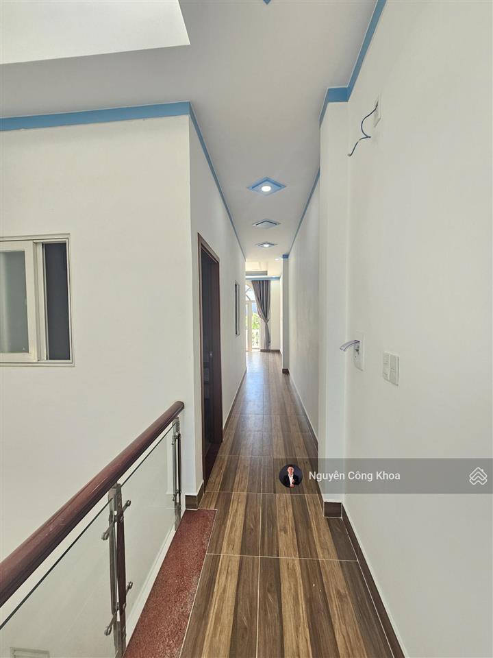 Bán nhà 1t2l 77.2m², sân ô tô, hoàn công, 4pn, gần chợ phú phong, p. bình chuẩn, tp. thuận an