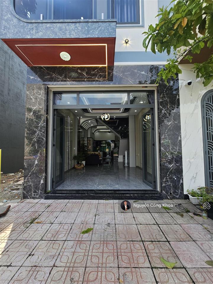 Bán nhà đúc 3 tấm, sân ô tô, 4 phòng ngủ, kdc gần ngã 6 an phú, p. an phú, tp. thuận an