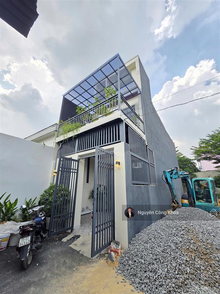 Bán nhà 1 trệt 1 lầu, 4 phòng ngủ, 73,2m², gần làng đại học 500m, p. bình an, tp. dĩ an