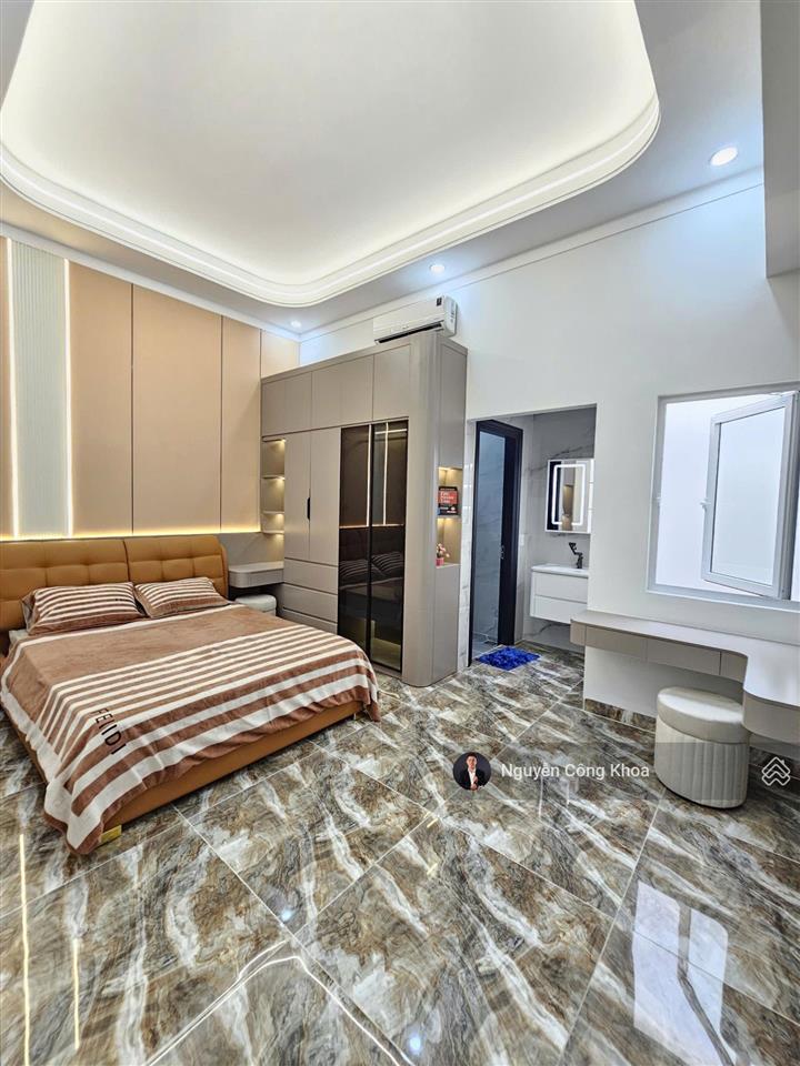 Bán nhà 1t2l hoàn công, sân ô tô, 4 phòng ngủ, kdc gần aeonmall 3km, p. thuận giao, tp. thuận an