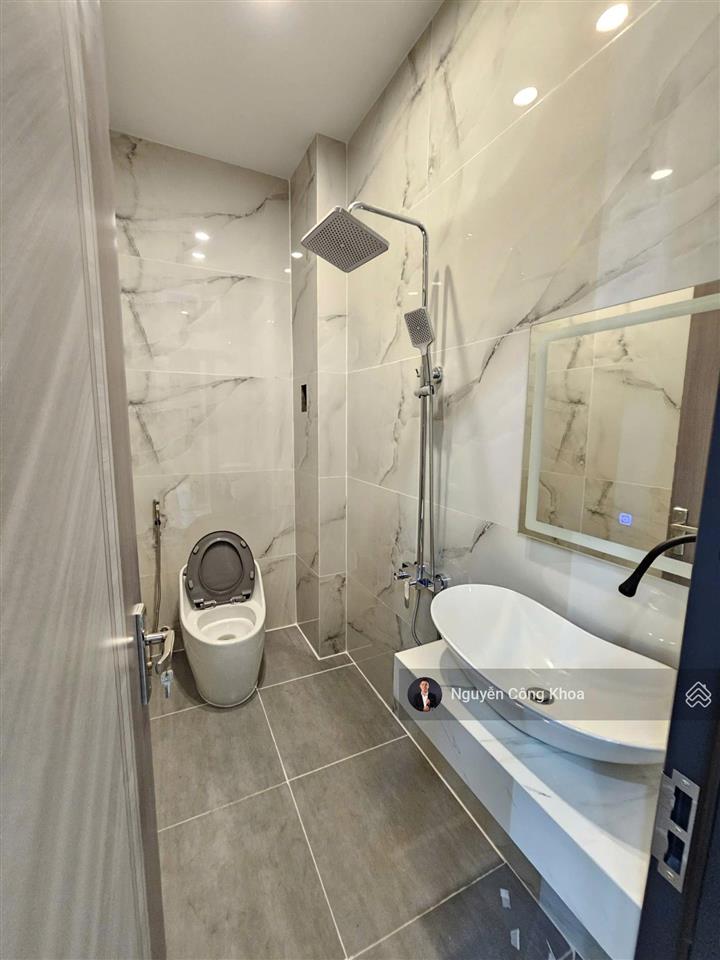 Bán nhà 1t2l hoàn công, sân ô tô, 4 phòng ngủ, kdc gần aeonmall 3km, p. thuận giao, tp. thuận an