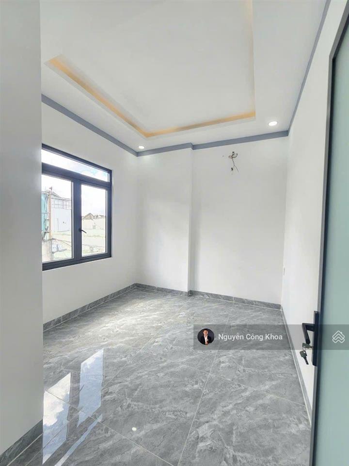 Bán nhà 5x18m3, sân ô tô, 3 phòng ngủ, 3,15 tỷ tl, gần chợ bình chuẩn, p. bình chuẩn, thuận an