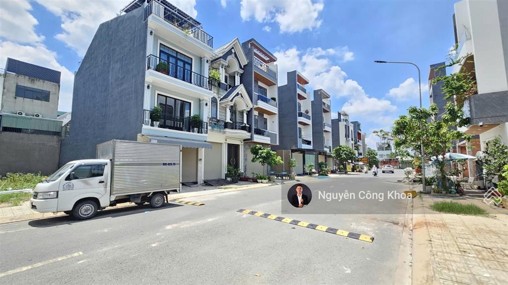 Bán vội đất 5x22m, sổ riêng, đường rộng 17m, kdc gần chợ đông đô 300m, p. an phú, tp. thuận an