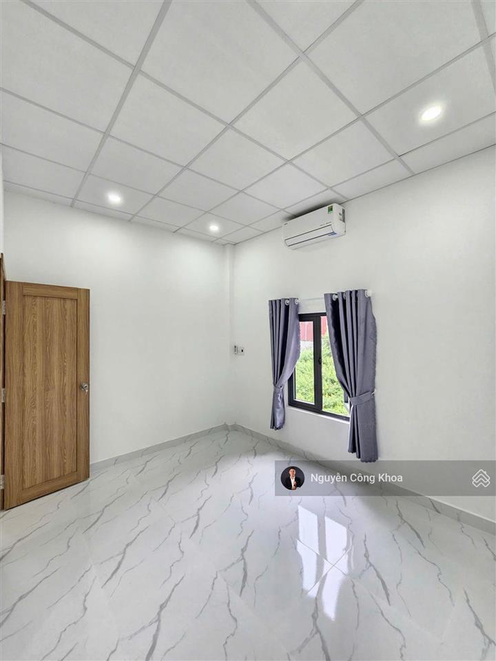 Bán nhà cấp 4 gác đúc, sổ riêng, 2,55 tỷ tl, gần chợ phú an, p. an phú, tp. thuận an