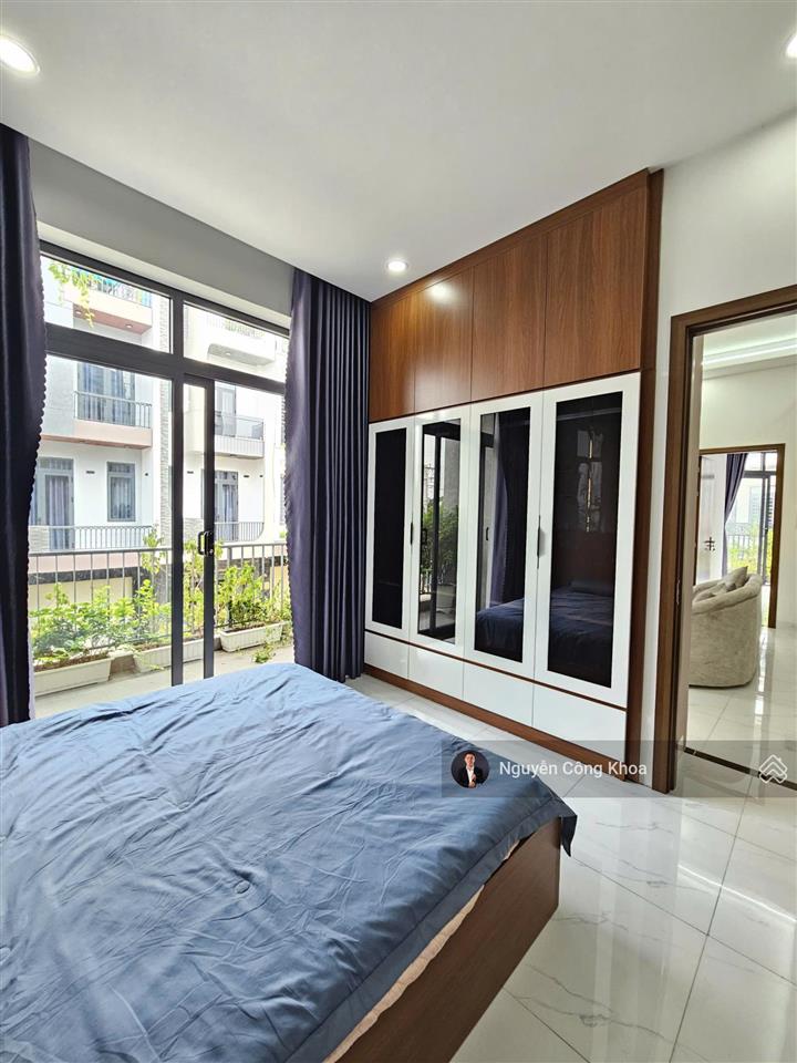 Bán vội nhà 2 mặt tiền, hoàn công, 4 phòng ngủ, kinh doanh ok, p. bình chuẩn, tp. thuận an