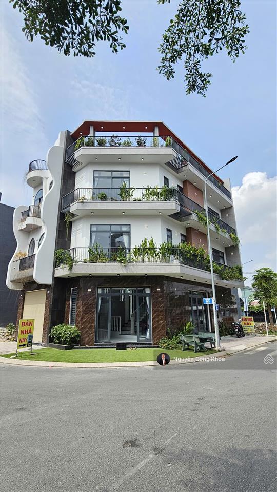 Bán vội nhà 2 mặt tiền, hoàn công, 4 phòng ngủ, kinh doanh ok, p. bình chuẩn, tp. thuận an